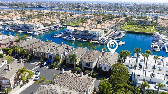 5950 Waterfront Place, Long Beach, CA 90803