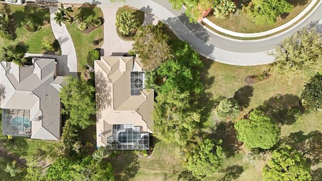 7515 EATON COURT, University Park, FL 34201