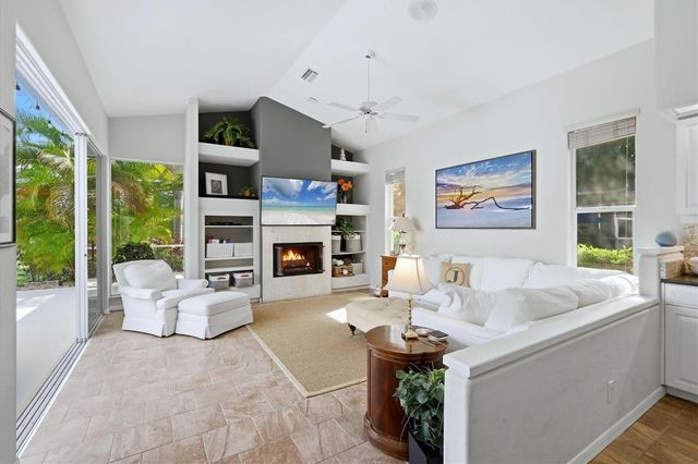 7515 EATON COURT, University Park, FL 34201