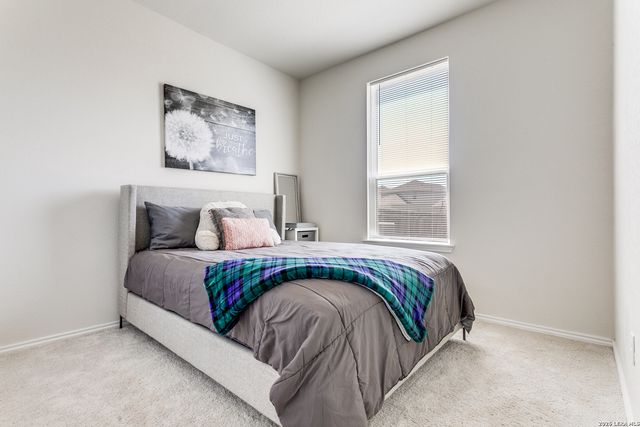 10628 RAYBURN LNDG, San Antonio, TX 78252