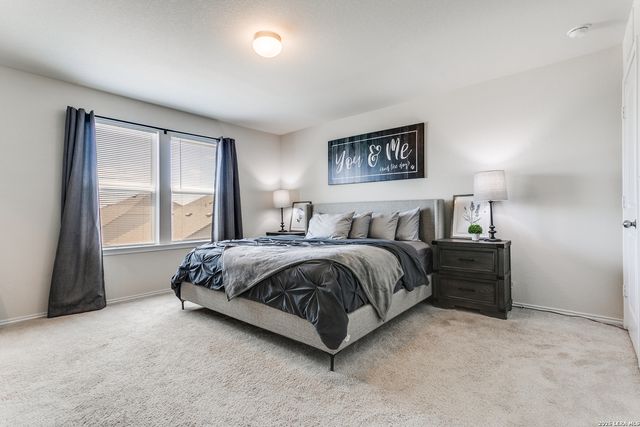 10628 RAYBURN LNDG, San Antonio, TX 78252