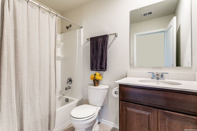 10628 RAYBURN LNDG, San Antonio, TX 78252