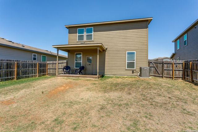 10628 RAYBURN LNDG, San Antonio, TX 78252