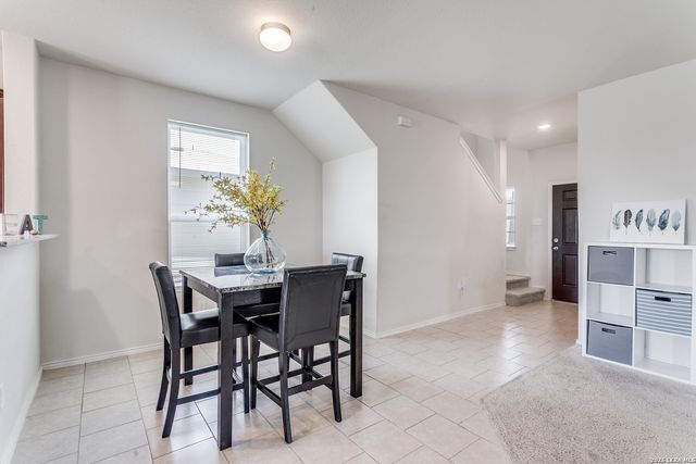 10628 RAYBURN LNDG, San Antonio, TX 78252