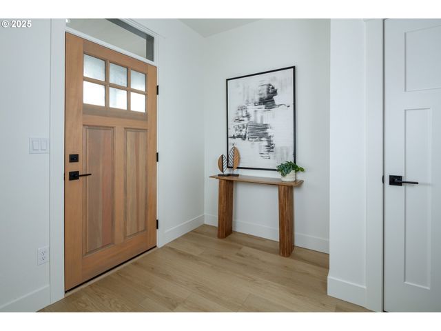 417 PARK Pl, The Dalles, OR 97058