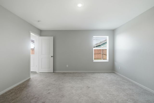 205 Poplar Place, Wilmer, TX 75172