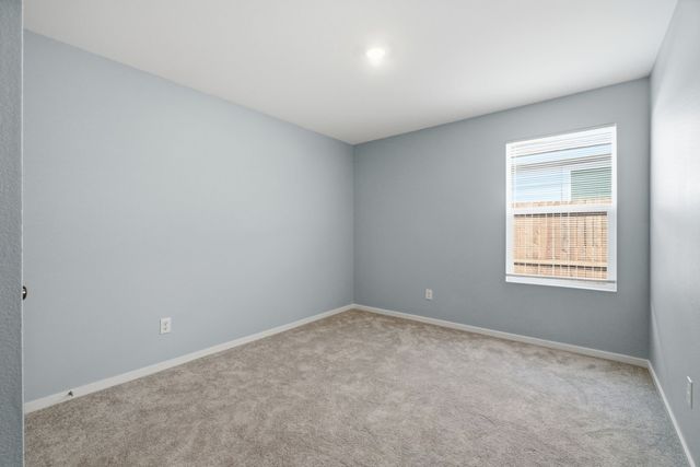 205 Poplar Place, Wilmer, TX 75172