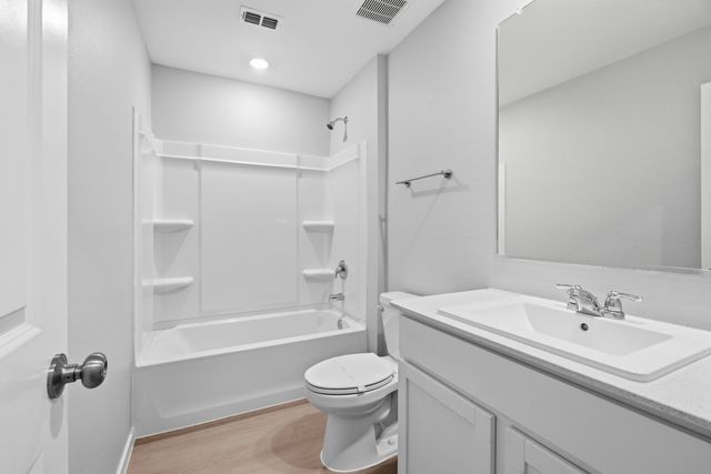 205 Poplar Place, Wilmer, TX 75172