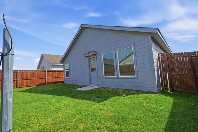 205 Poplar Place, Wilmer, TX 75172