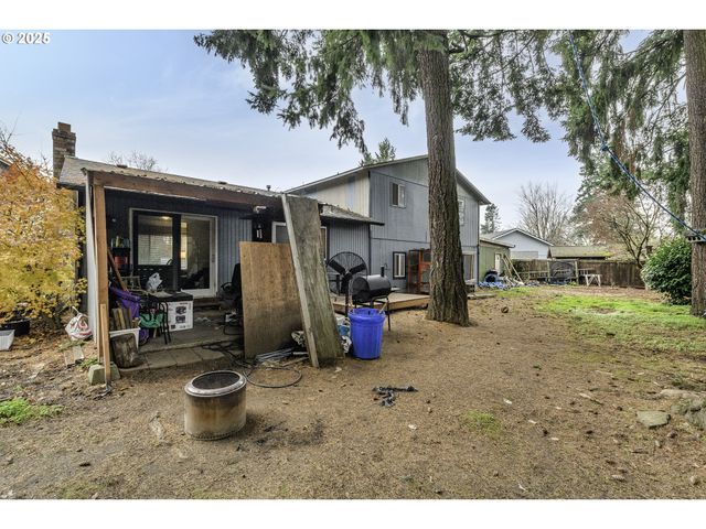 19820 Ne HASSALO Ct, Portland, OR 97230