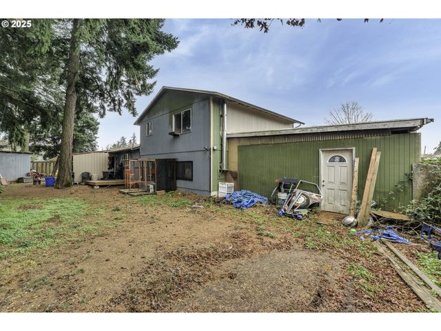 19820 Ne HASSALO Ct, Portland, OR 97230