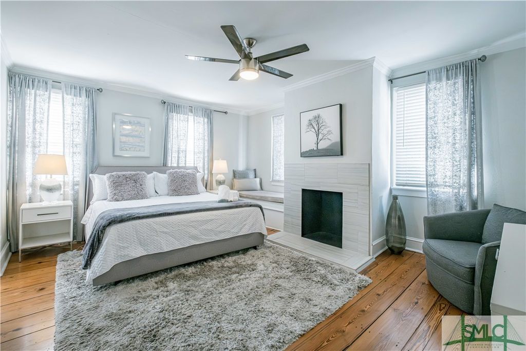 Image 29 of property listing at 117 - 119 Houston Street, Savannah, GA 31401