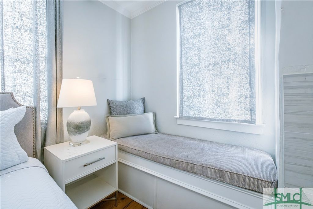 Image 32 of property listing at 117 - 119 Houston Street, Savannah, GA 31401