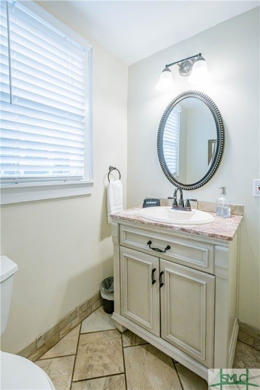 Image 9 of property listing at 117 - 119 Houston Street, Savannah, GA 31401