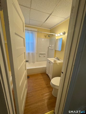 418 Shelton Avenue, New Haven, CT 06511