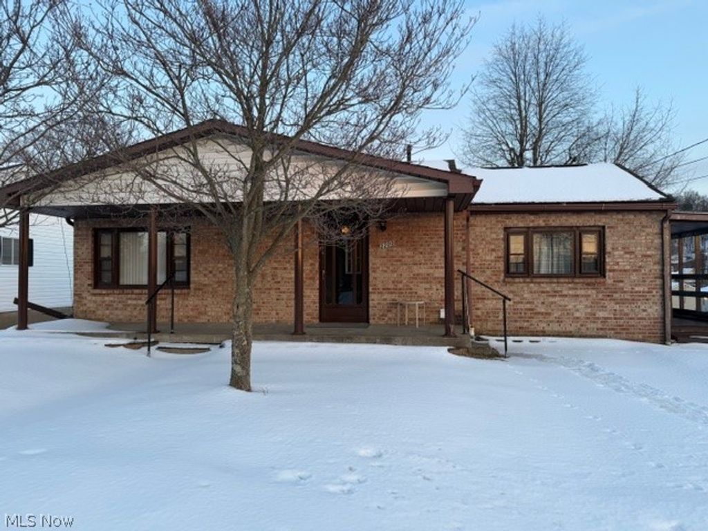 2200 13th Avenue, Vienna, WV 26105