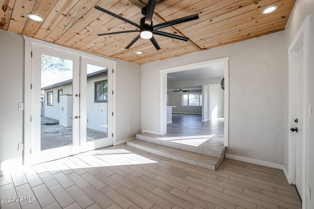 38234 N 15TH Avenue, Phoenix, AZ 85086