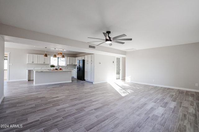 38234 N 15TH Avenue, Phoenix, AZ 85086