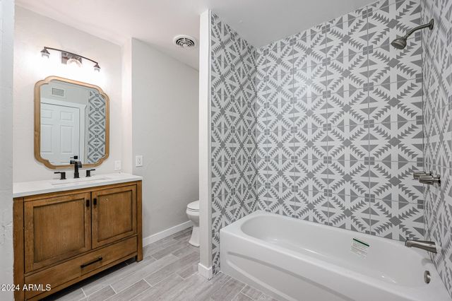 38234 N 15TH Avenue, Phoenix, AZ 85086