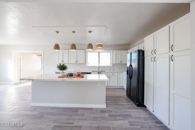 38234 N 15TH Avenue, Phoenix, AZ 85086