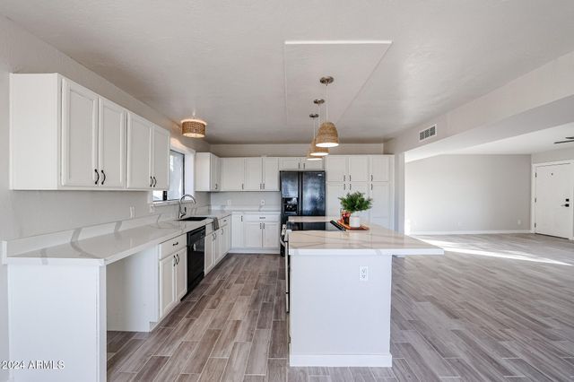 38234 N 15TH Avenue, Phoenix, AZ 85086