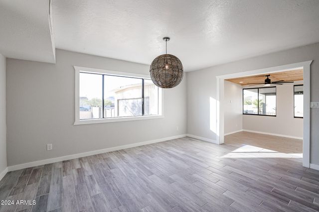 38234 N 15TH Avenue, Phoenix, AZ 85086