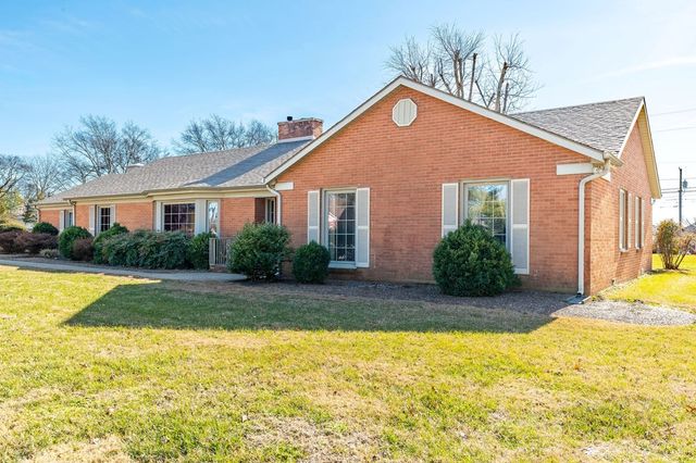 204 Ridgehill Dr, Hopkinsville, KY 42240