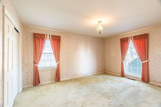 204 Ridgehill Dr, Hopkinsville, KY 42240