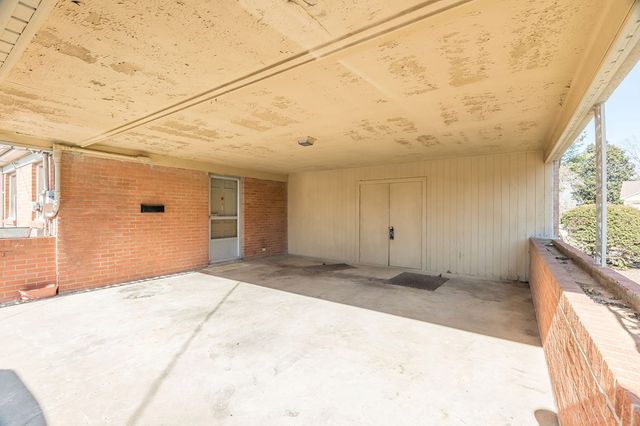 204 Ridgehill Dr, Hopkinsville, KY 42240