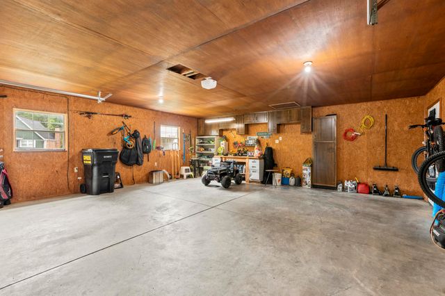11 E Larry Circle, Ringgold, GA 30736