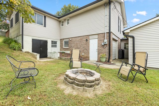11 E Larry Circle, Ringgold, GA 30736