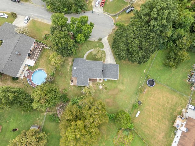 11 E Larry Circle, Ringgold, GA 30736