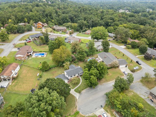 11 E Larry Circle, Ringgold, GA 30736