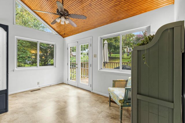 11 E Larry Circle, Ringgold, GA 30736