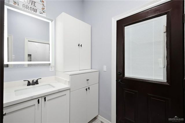 2991 N US Highway 83 Highway, Roma, TX 78584