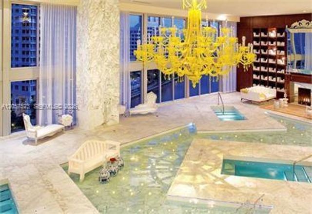 465 Brickell Ave 5304, Miami, FL 33131