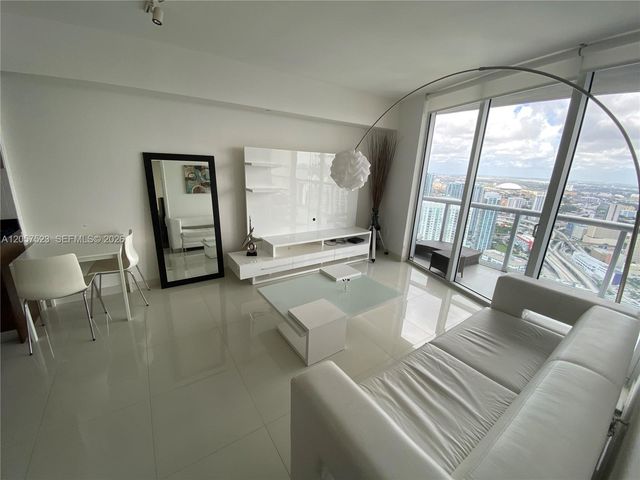 465 Brickell Ave 5304, Miami, FL 33131