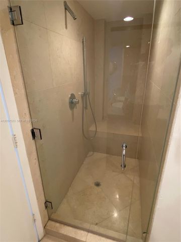 465 Brickell Ave 5304, Miami, FL 33131