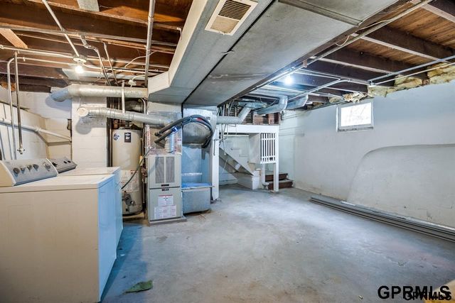 5112 S 20 Street, Omaha, NE 68107