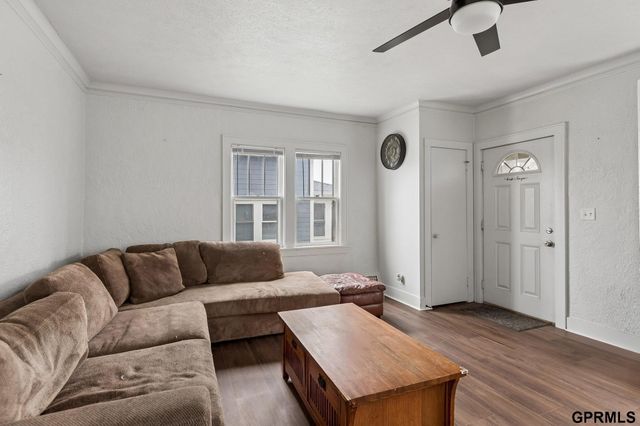 5112 S 20 Street, Omaha, NE 68107