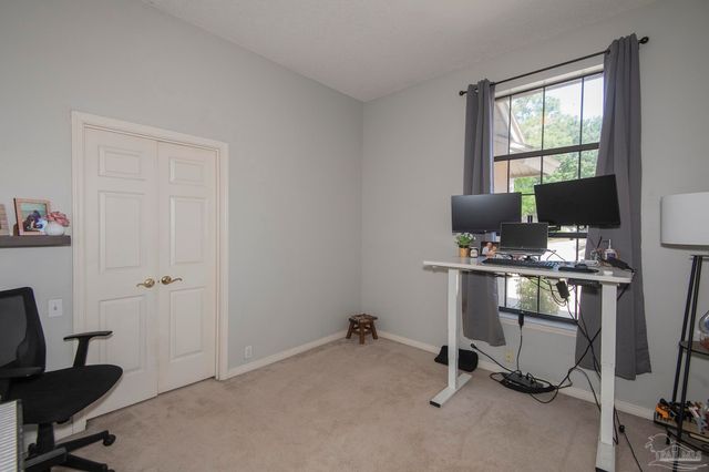 5130 Yesteroaks Cir, Pensacola, FL 32504