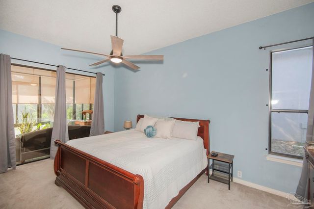 5130 Yesteroaks Cir, Pensacola, FL 32504