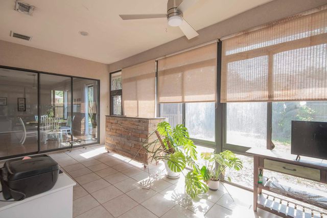 5130 Yesteroaks Cir, Pensacola, FL 32504