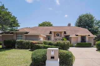 5130 Yesteroaks Cir, Pensacola, FL 32504