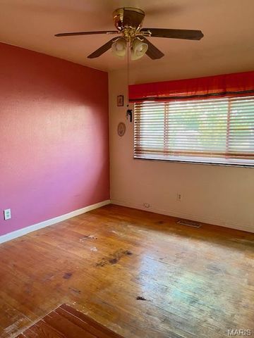 180 Chinon Drive, St Louis, MO 63129