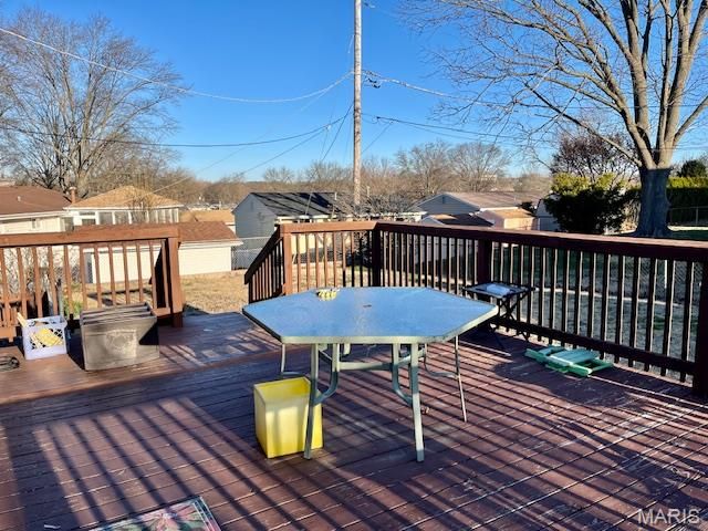 180 Chinon Drive, St Louis, MO 63129