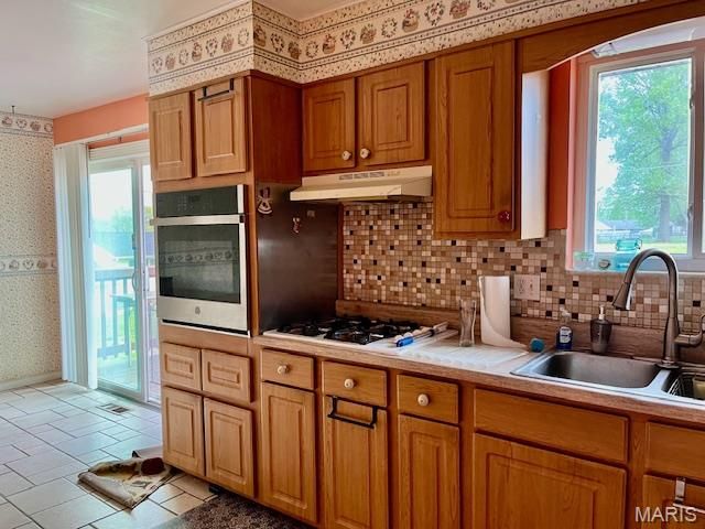 180 Chinon Drive, St Louis, MO 63129
