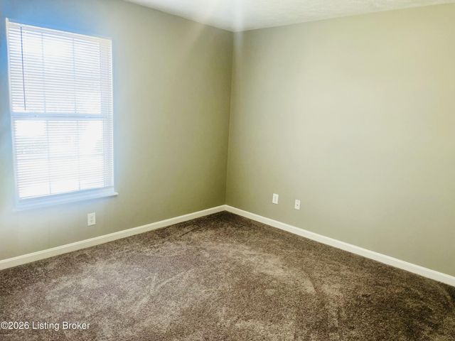 824 Dresden Ave, Louisville, KY 40215