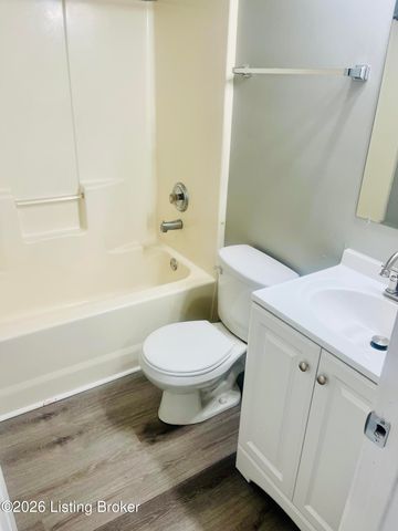 824 Dresden Ave, Louisville, KY 40215