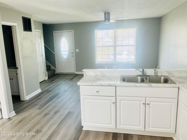 824 Dresden Ave, Louisville, KY 40215